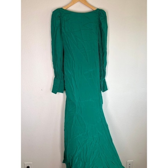 De La Vali Presley Gown Long Balloon Sleeves Green US 6 - Picture 13 of 16